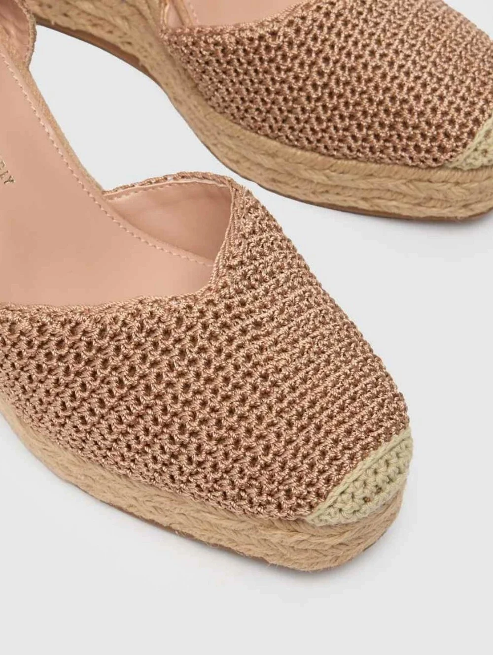 Women's Tan Cream Schuh Velma Espadrille Wedge Sandals with Ankle Wrap Size 7